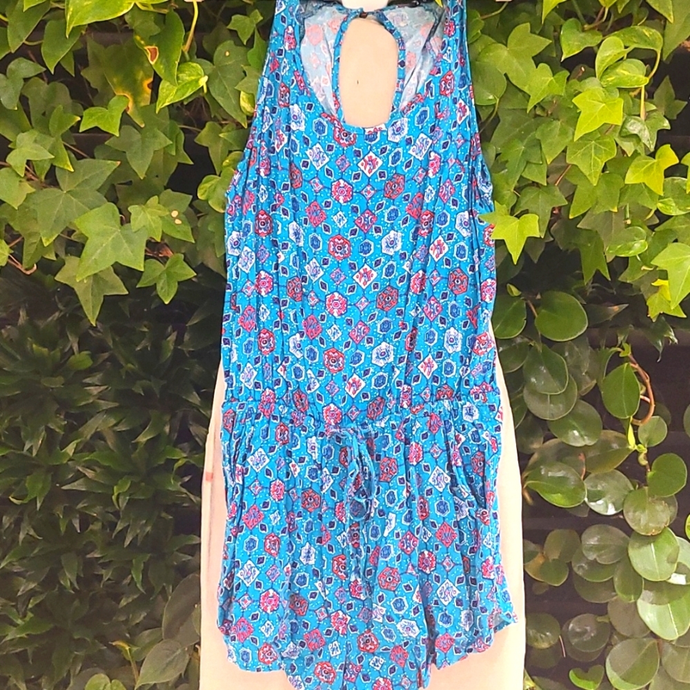 Shorts romper size 8 women's ( or youth xl)